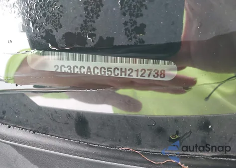 2012 Chrysler 300 Limited z USA, uszkodzony, nr VIN 2C3CCACG5CH212738